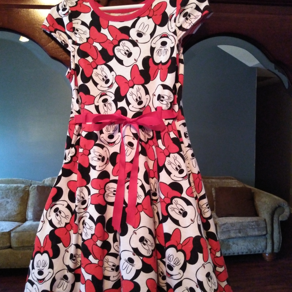 Girls dress